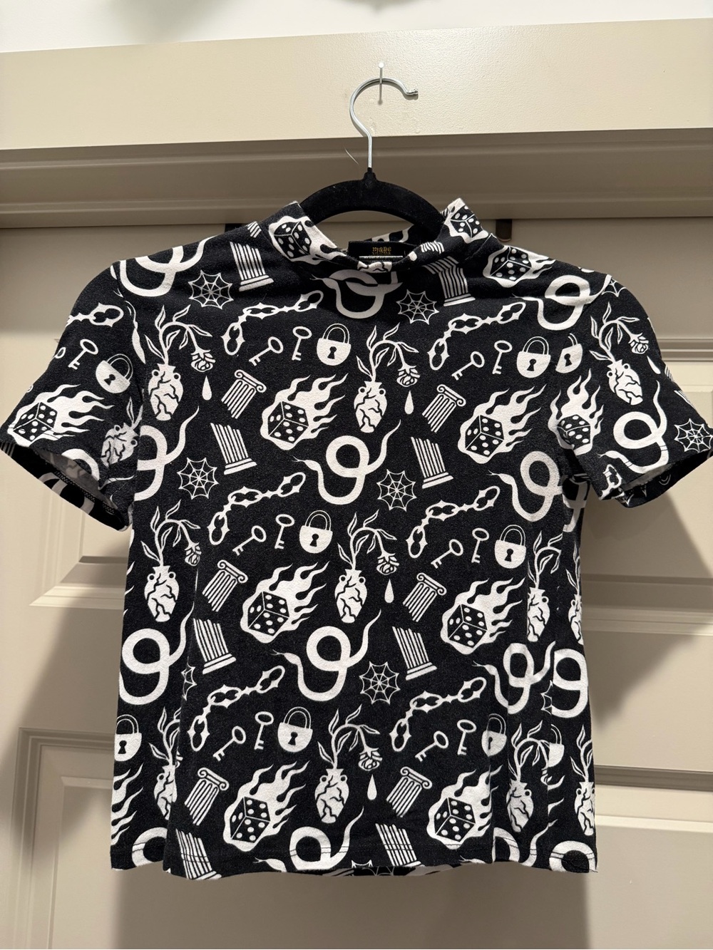 Nooworks Mock Neck in While Odin Sleeps